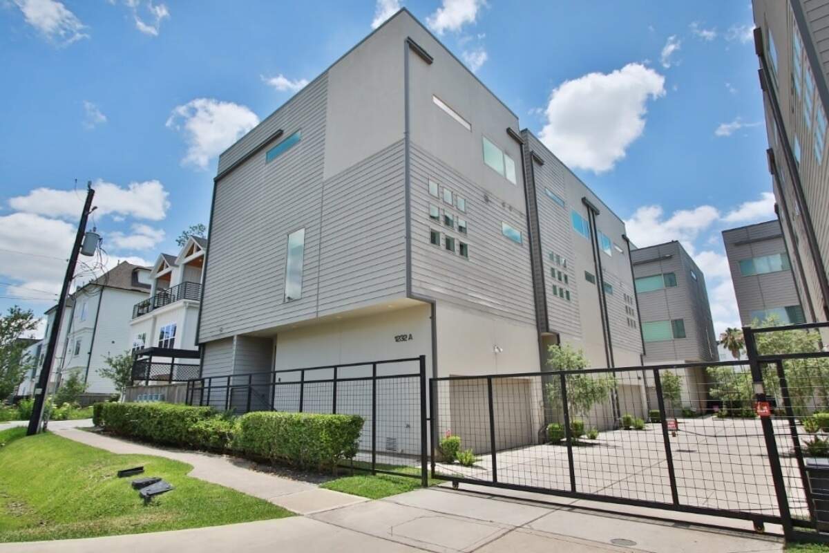1232 W 24th St #A, Houston, Texas 77008