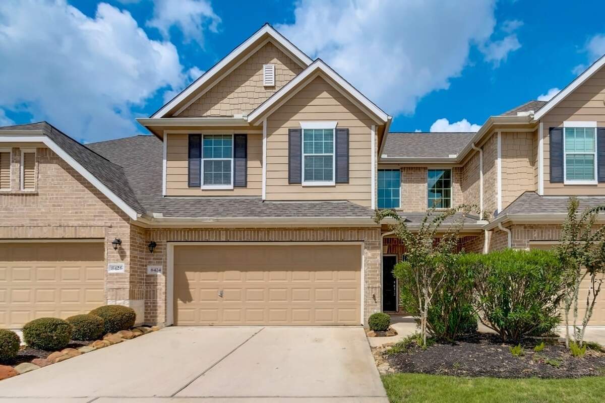 8424 Sunset Loch Drive, Spring, Texas 77379